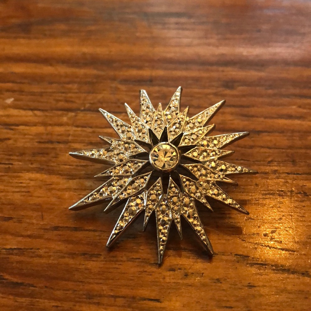 Pin
